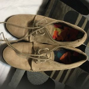 Rocket Dog lace up Suede Shoes 7M